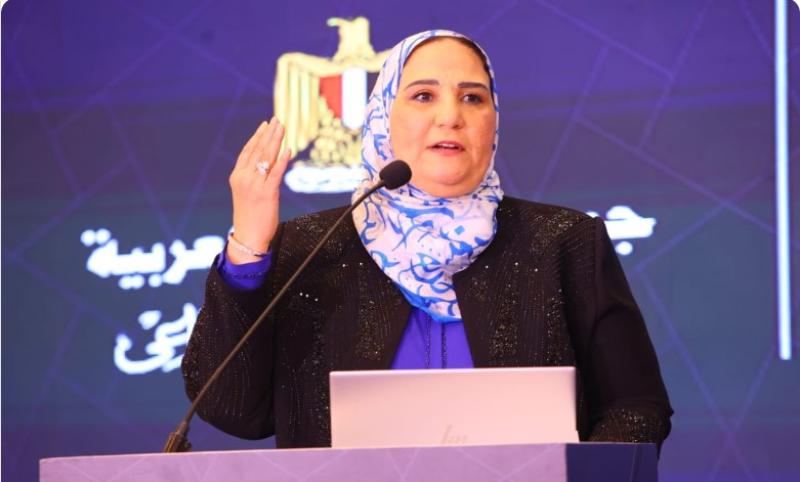 الدكتورة نيفين القباج