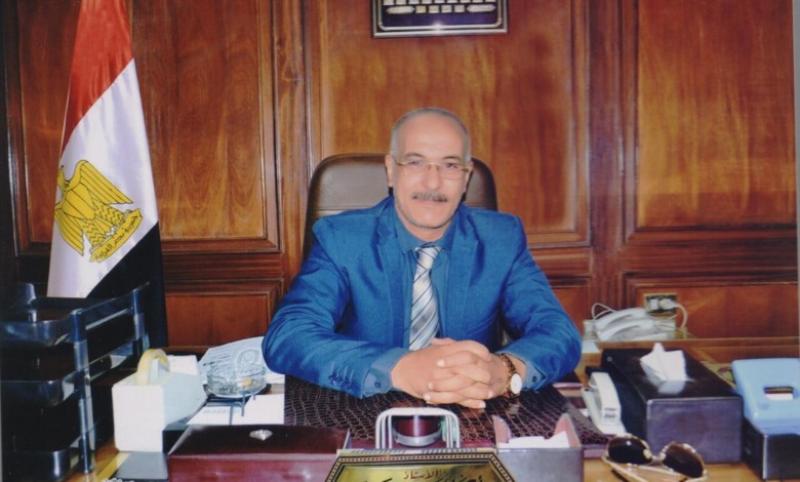 دكتور اشرف حاتم 