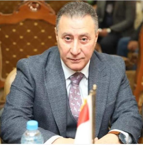 هشام فاروق 