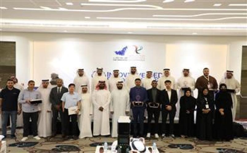 قتصادية رأس الخيمة تكرم الفائزين بجائزة المنشأة المبتكرة لعام 2023