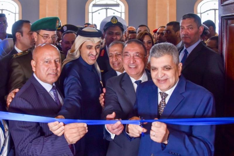 جانب من الافتتاح 