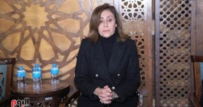 وزيرة الثقافة 