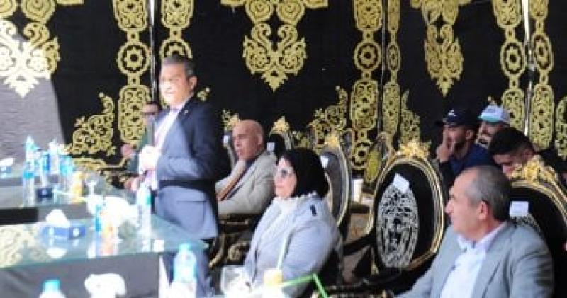 الحضور من قيادات جامعة كفر الشيخ