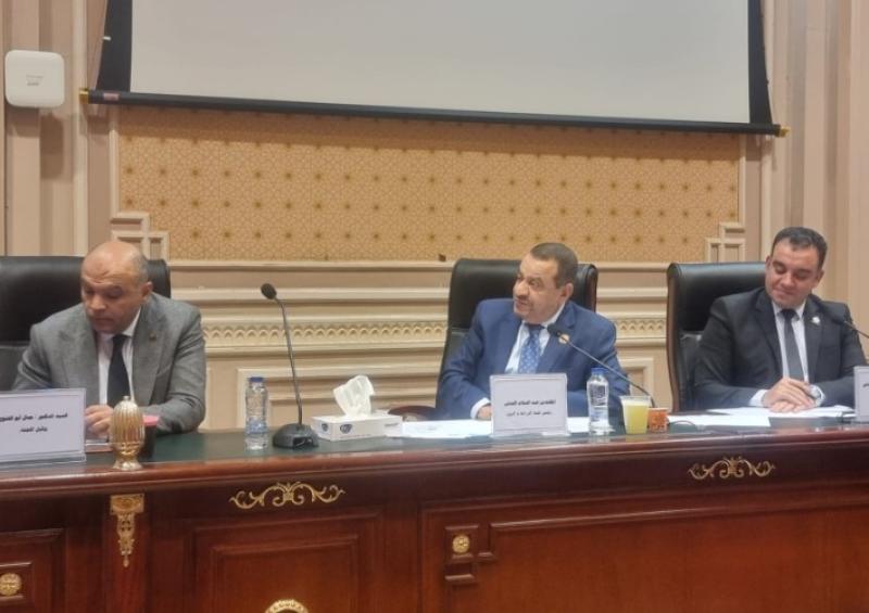 جانب من الاجتماع 