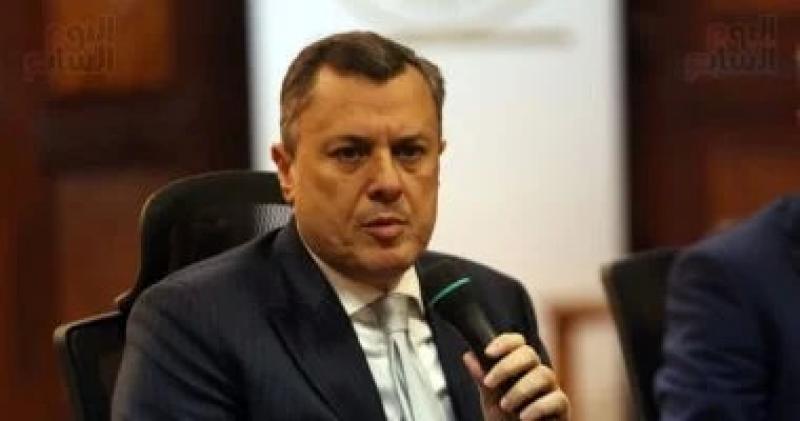 وزير السياحة 