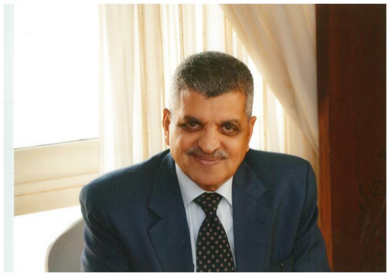أسامة ربيع 