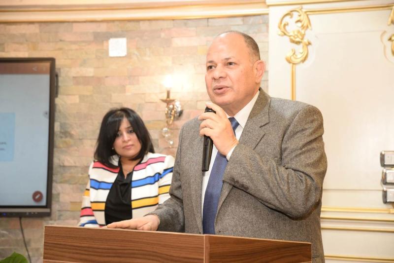 محافظ أسيوط 