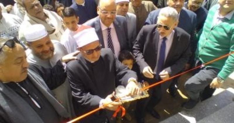 جانب من الافتتاح 