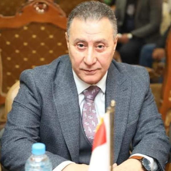 هشام فاروق