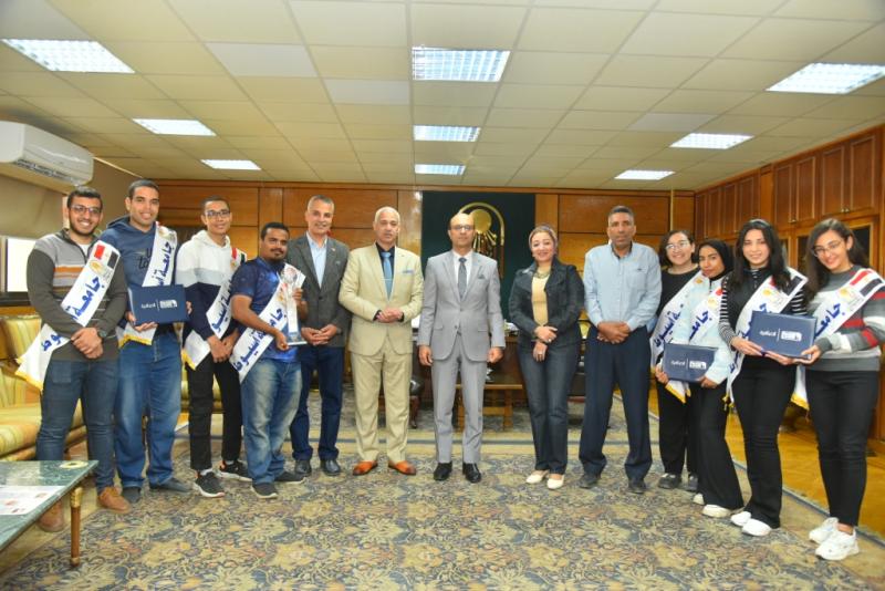 رئيس جامعة أسيوط