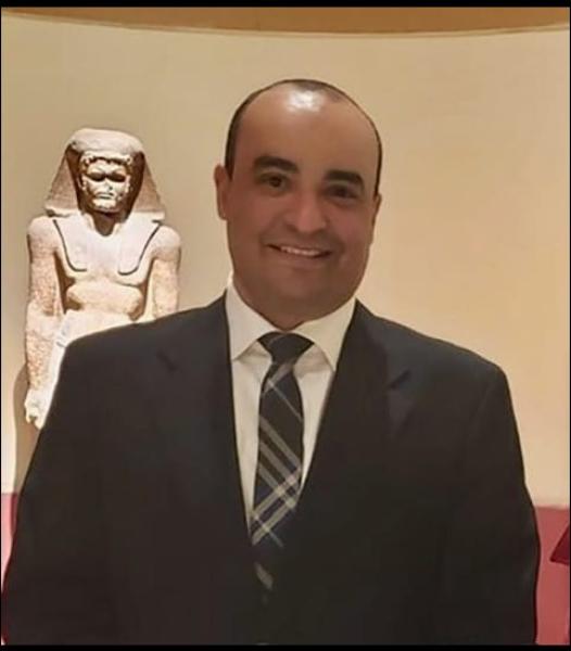  الدكتور محمد إسماعيل خالد 