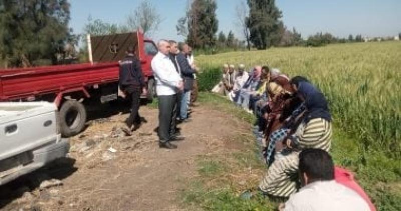 ندوة إرشادية للمزارعين