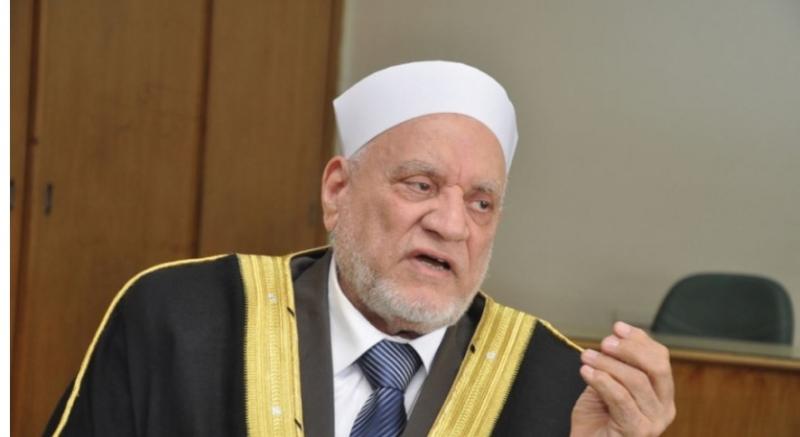 أحمد عمر هاشم