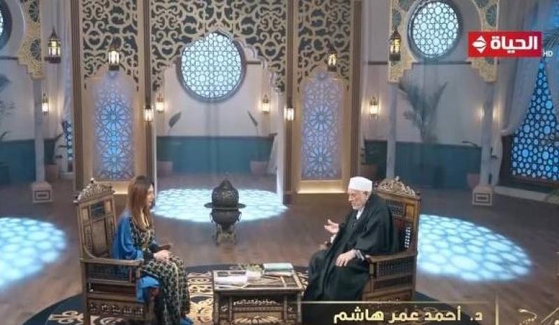 أحمد عمر هاشم 