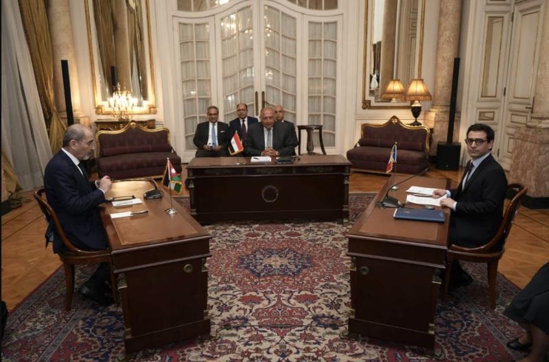 وزراء خارجية مصر والأردن وفرنسا