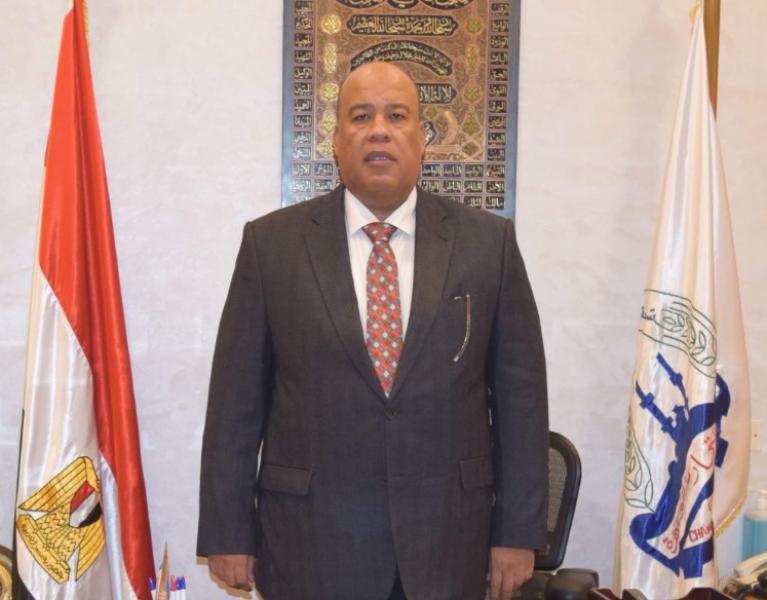 أيمن العشري
