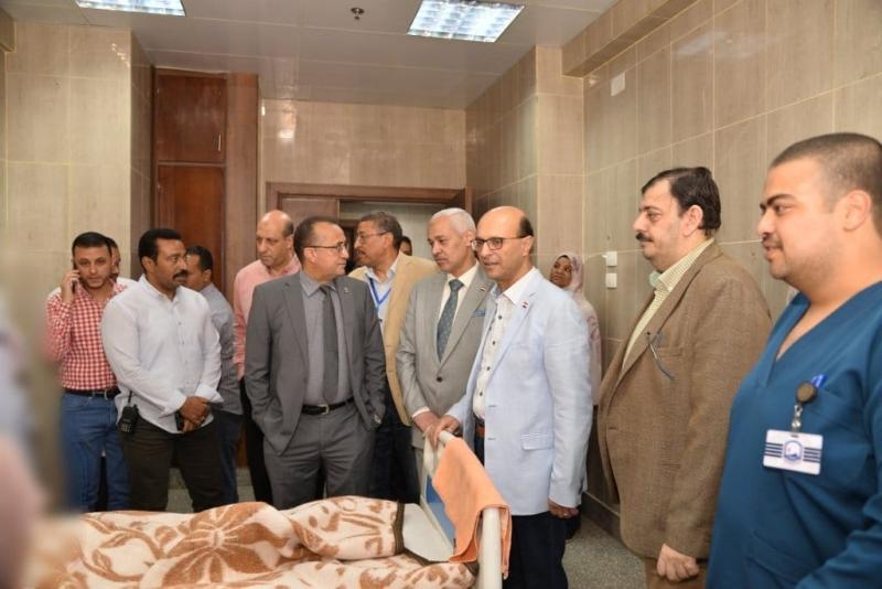 رئيس جامعة أسيوط 