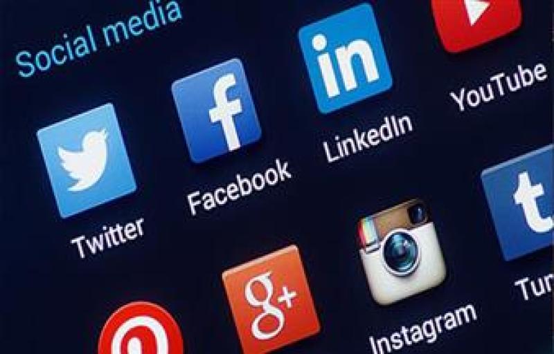 مواقع التواصل الاجتماعى