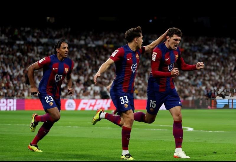 فريق برشلونة الإسباني 