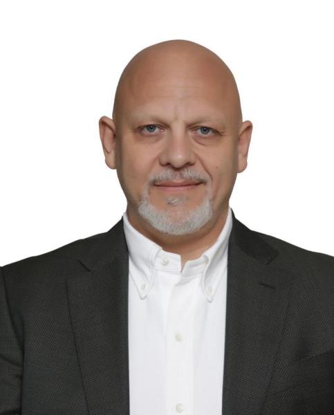 المستشار اسامه البيطار 