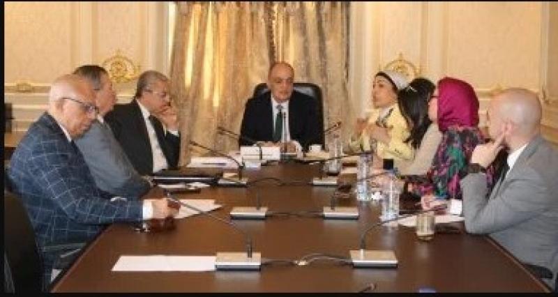 لجنة المشروعات المتوسطة والصغيرة ومتناهية الصغر