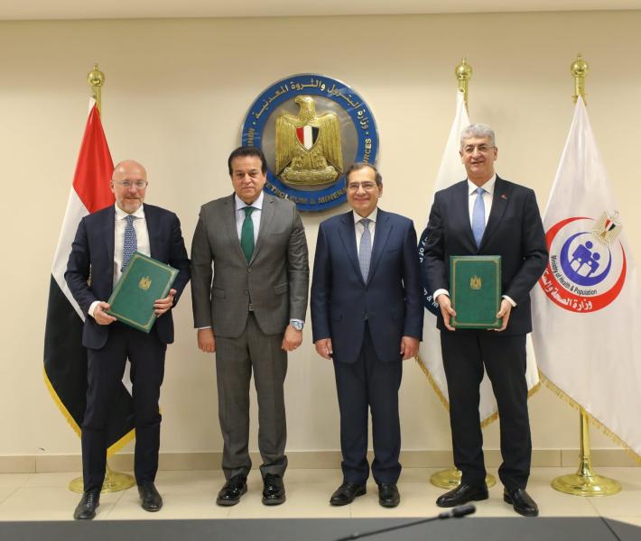 طارق الملا وعبد الغفار