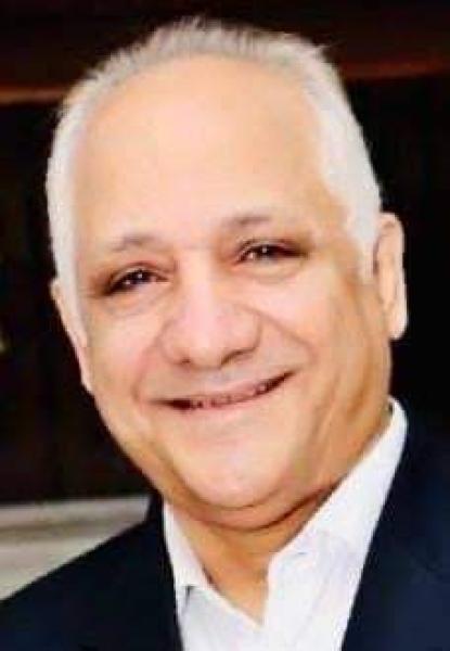 عاطف دعبس مدير تحرير الوفد