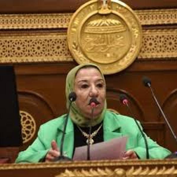 النائبة حياة خطاب 