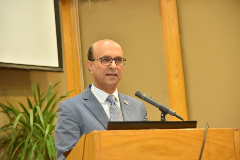 رئيس جامعة أسيوط 