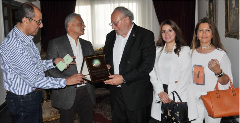 جانب من الزيارة الملك أحمد فؤاد