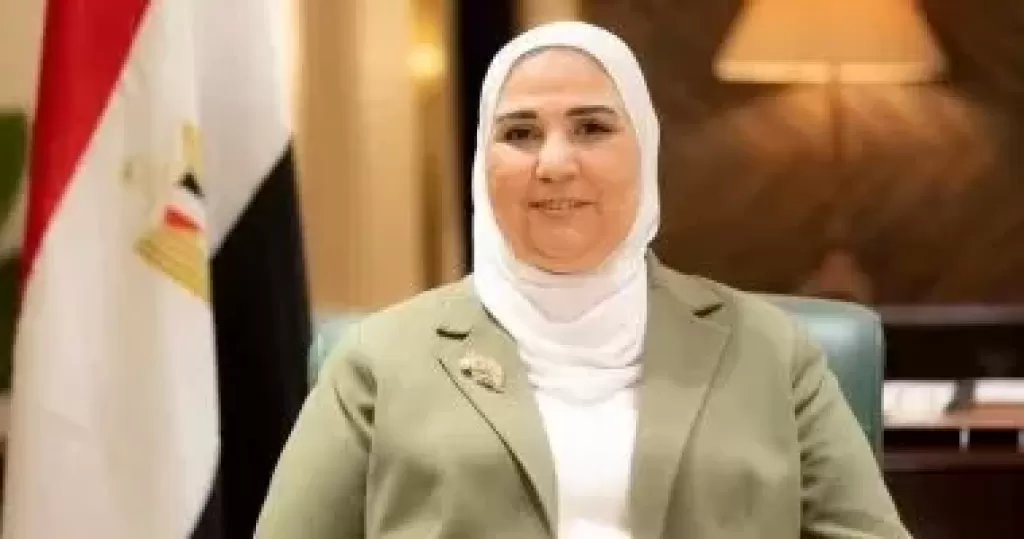 الدكتورة نيفين القباج 
