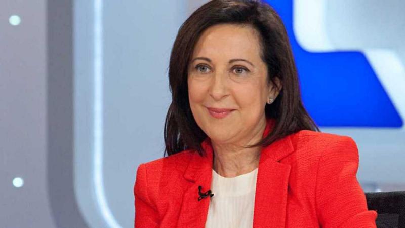 وزيرة الدفاع الإسبانية مارجريتا روبلز