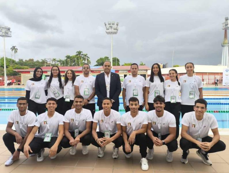 منتخب السباحة بالزعانف