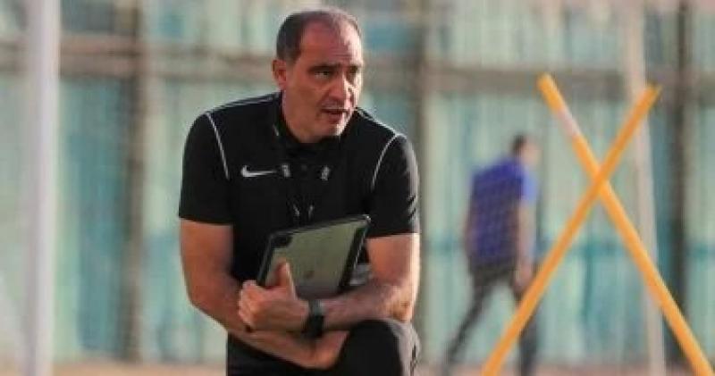 على ماهر 
