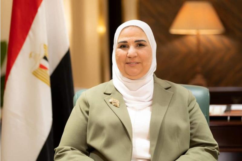 الدكتورة نيفين القباج