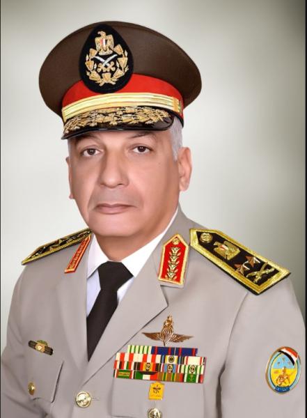 الفريق أول محمد زكى القائد العام للقوات المسلحة