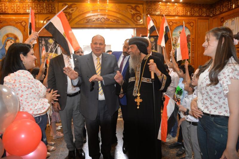 محافظ أسيوط 