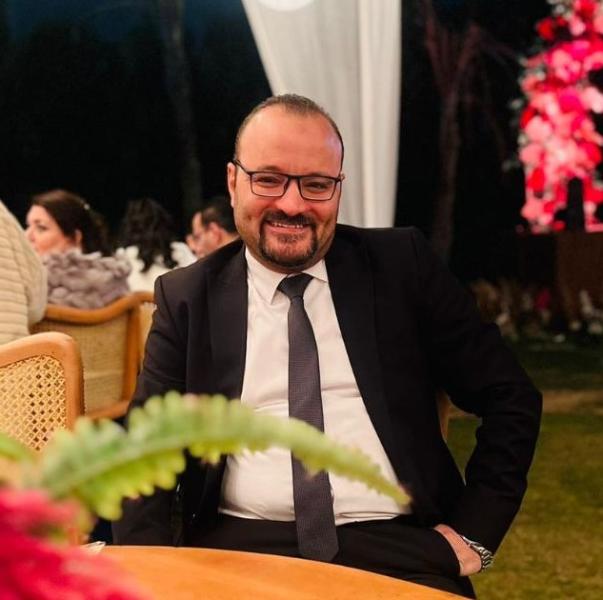 الاستاذ شريف جمعة 