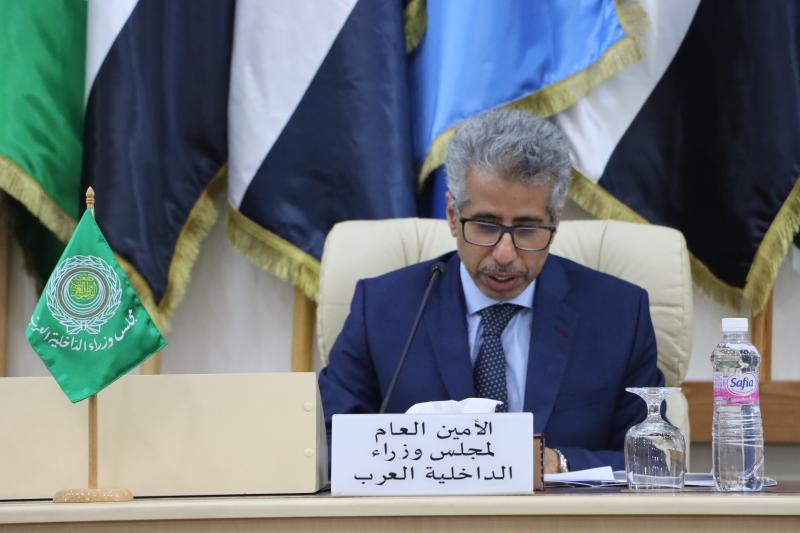 الدكتور محمد بن علي كومان الأمين العام لمجلس وزراء الداخلية العرب