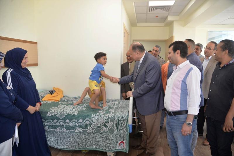 محافظ أسيوط 