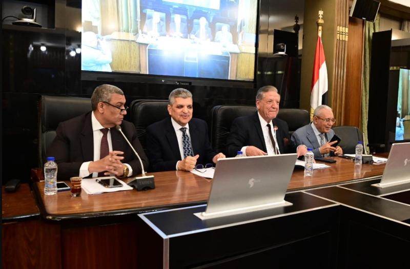 جانب من الاجتماع 