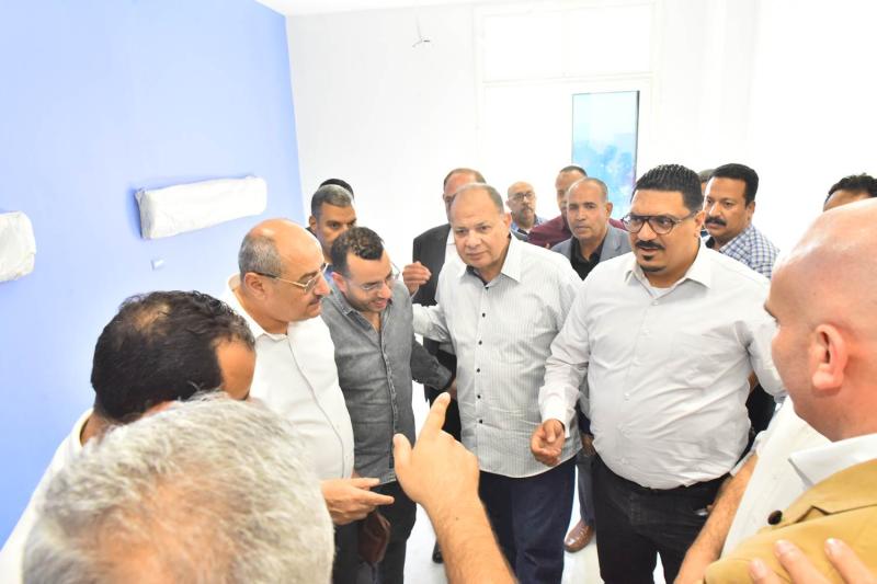 محافظ أسيوط 