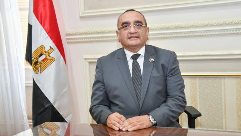 النائب اللواء حاتم حشمت