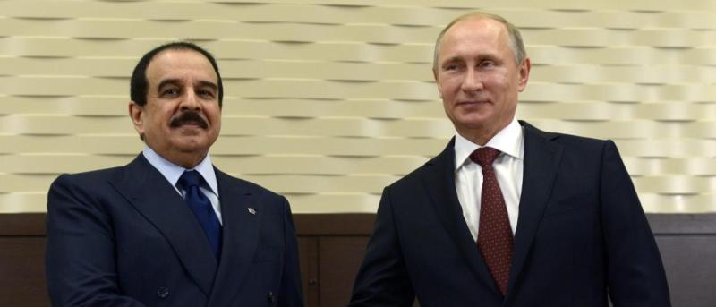ملك البحرين وبوتين في لقاء سابق