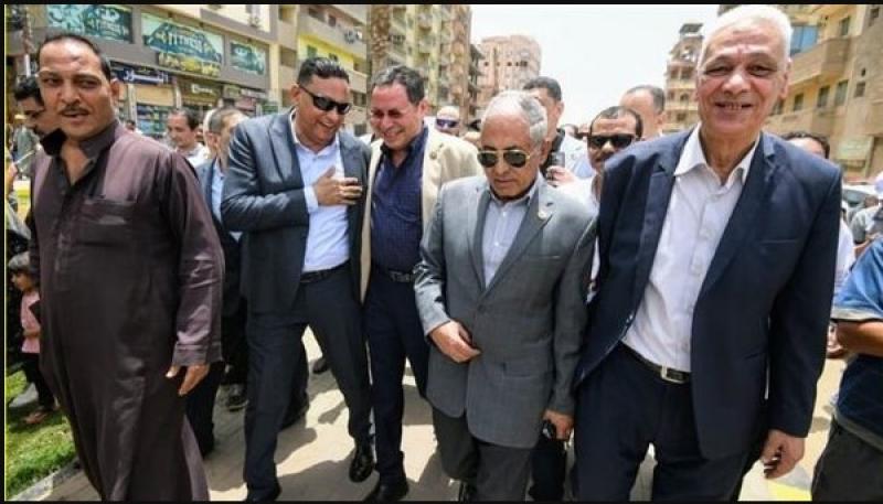 جانب من الافتتاح 