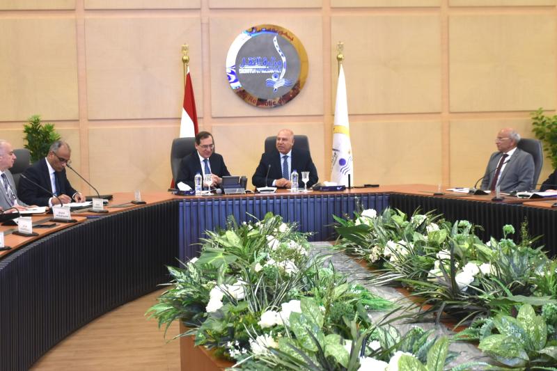 وزيرا النقل والبترول
