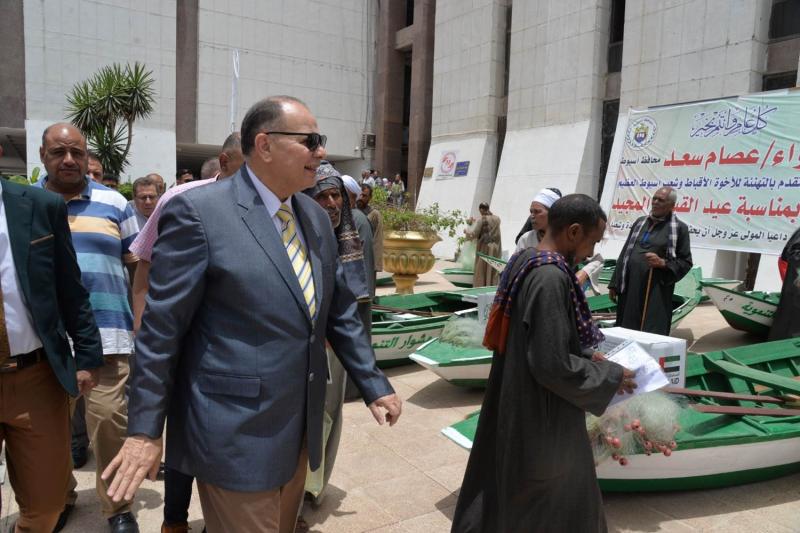 محافظ أسيوط 