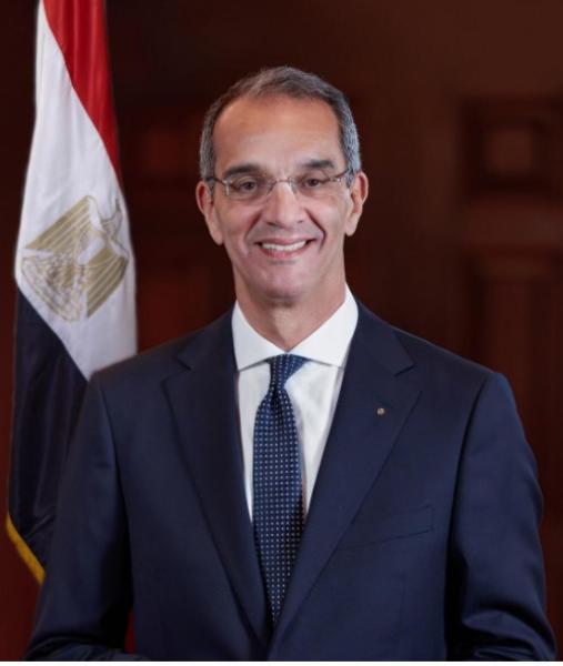  الدكتور عمرو طلعت