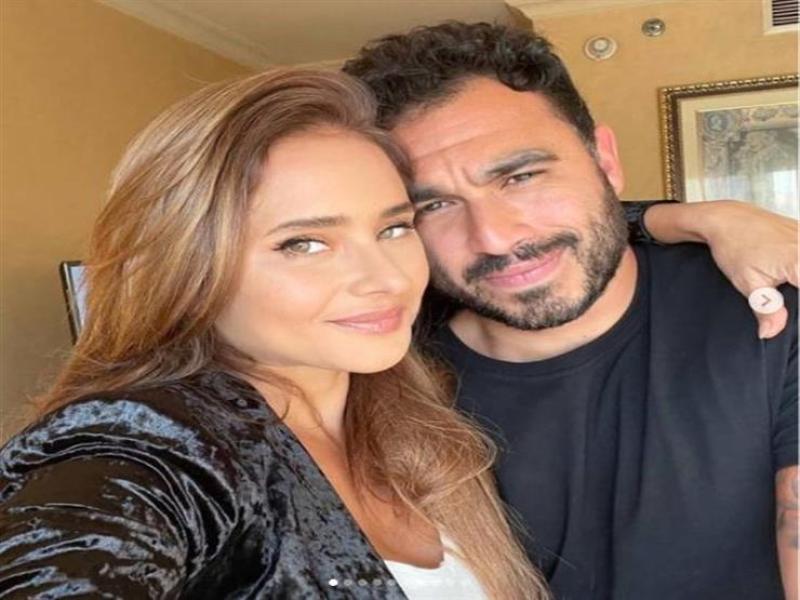نيللي كريم وهشام عاشور