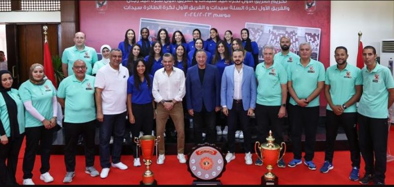 جانب من التكريم 